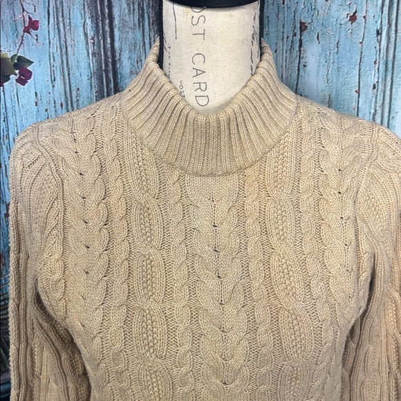 Jeanne Pierre oatmeal cable knit mock turtleneck sweater, size small, GUC - Picture 3 of 8